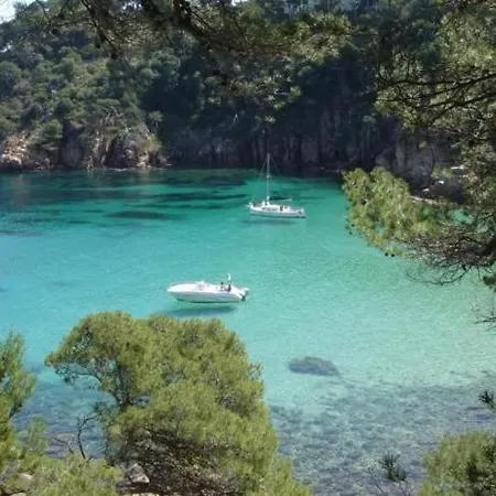 Sleeps 8 Pool Wifi * Begur